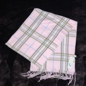 Classic plaid scarf NWT